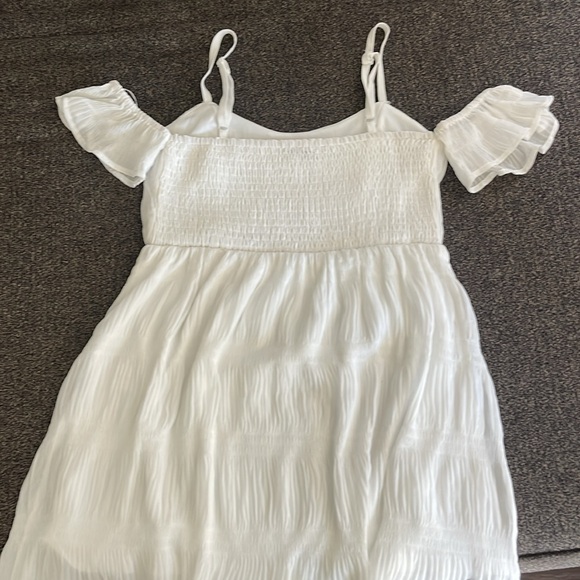 MISS ME WHITE COLD SHOULDER MINI DRESS Smocked Back with adjustable straps Sz S - Picture 12 of 17